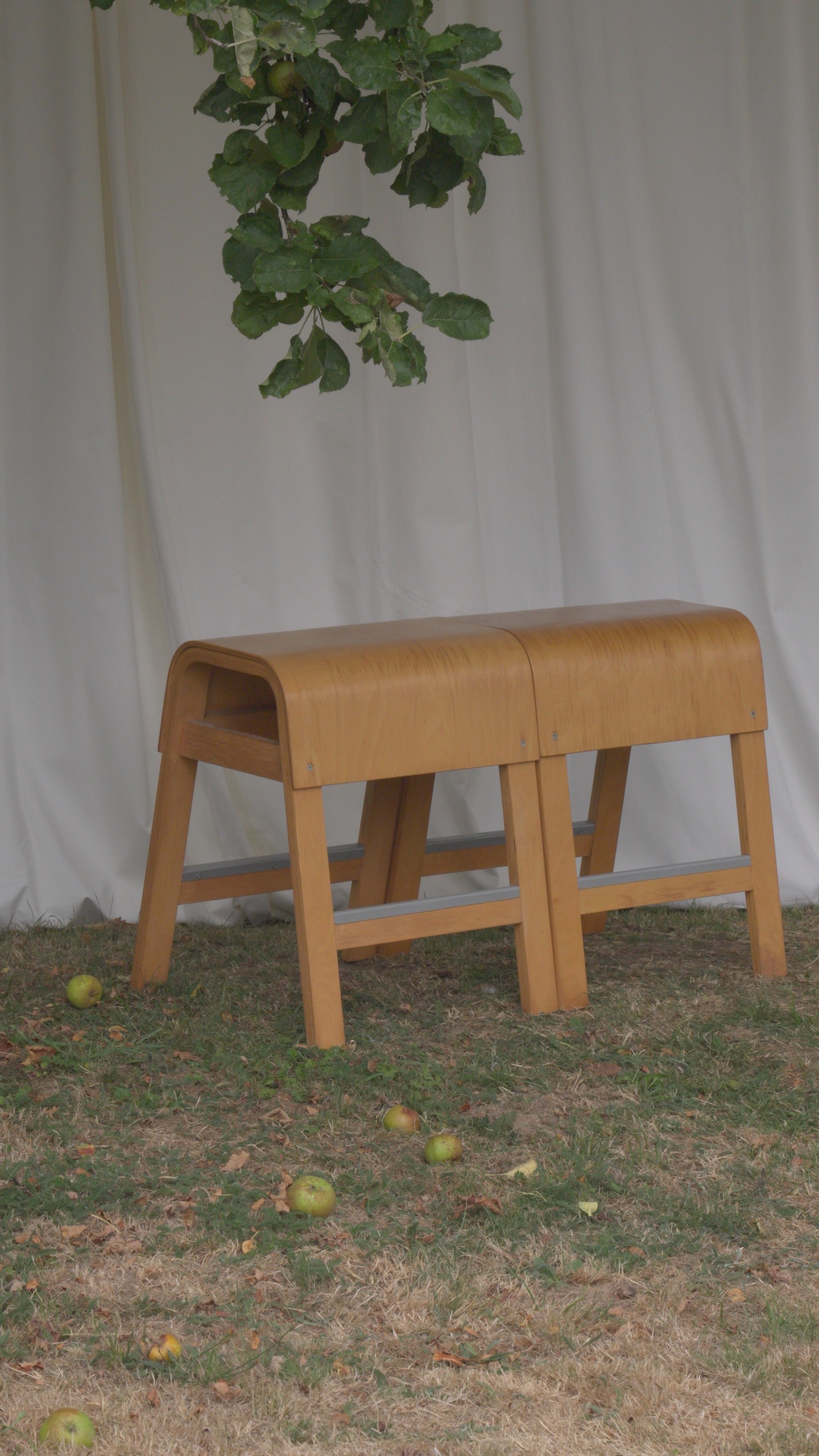 TABOURET IKEA PAR EHLEN JOHANNSEN 1980'